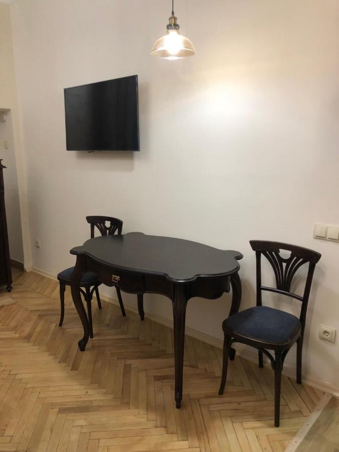Apartament Tugan Baranovskogo Lviv Buitenkant foto