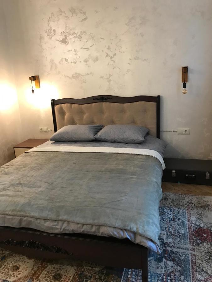 Apartament Tugan Baranovskogo Lviv Buitenkant foto
